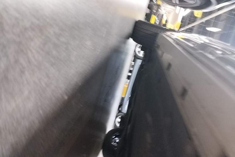 Used Ford Escape 2024 EcoBoost 245 Four-Wheel Drive ST-Line Pro Trim Left Side Sill