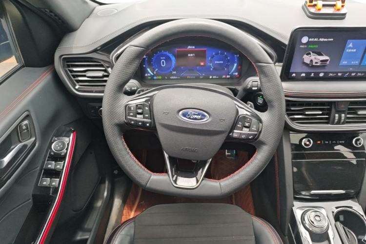 Used Ford Escape 2024 EcoBoost 245 Four-Wheel Drive ST-Line Pro Trim Steering Wheel