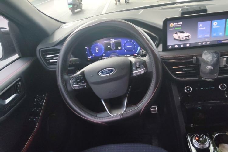 Used Ford Escape 2024 EcoBoost 245 Four-Wheel Drive ST-Line Pro Trim Steering Wheel