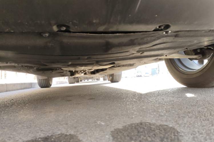 Used Ford Escape 2024 EcoBoost 245 Two-Wheel-Drive Titanium Edition Chassis Front