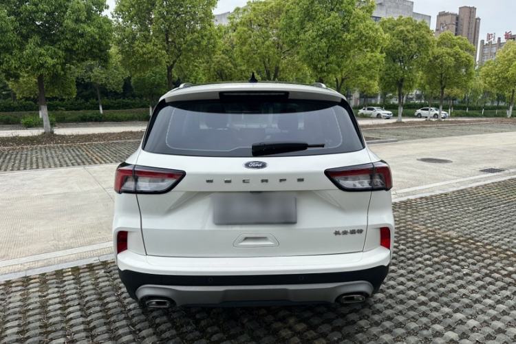 Used Ford Escape 2024 EcoBoost 245 Two-Wheel-Drive Titanium Edition Exterior 2