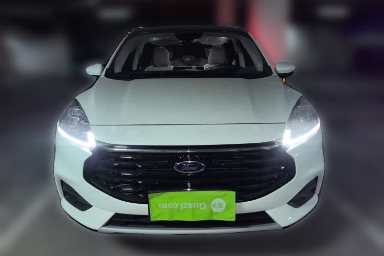 Used Ford Escape 2024 EcoBoost 245 Two-Wheel-Drive Titanium Edition Front