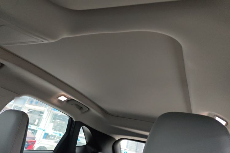 Used Ford Escape 2024 EcoBoost 245 Two-Wheel-Drive Titanium Edition Headliner