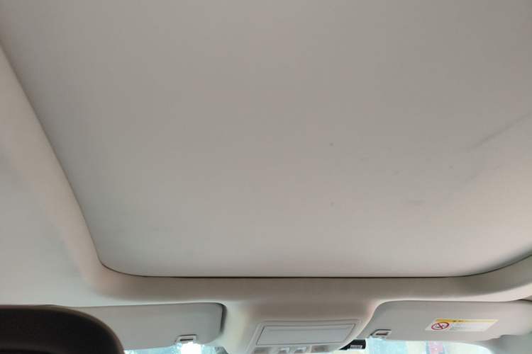 Used Ford Escape 2024 EcoBoost 245 Two-Wheel-Drive Titanium Edition Headliner