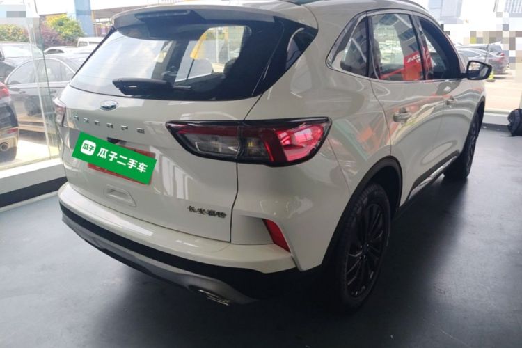 Used Ford Escape 2024 EcoBoost 245 Two-Wheel-Drive Titanium Edition Rear Right 45 Deg
