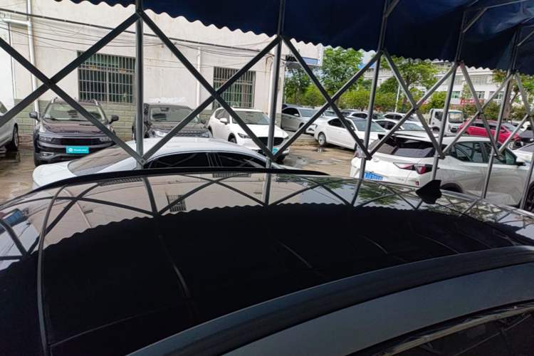 Used Ford Escape 2024 EcoBoost 245 Two-Wheel-Drive Titanium Edition Roof