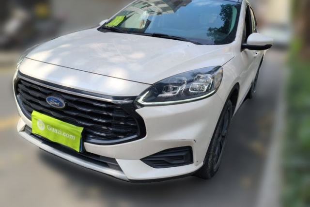 Used Ford Escape 2024 EcoBoost 245 Two-Wheel-Drive Titanium Edition
