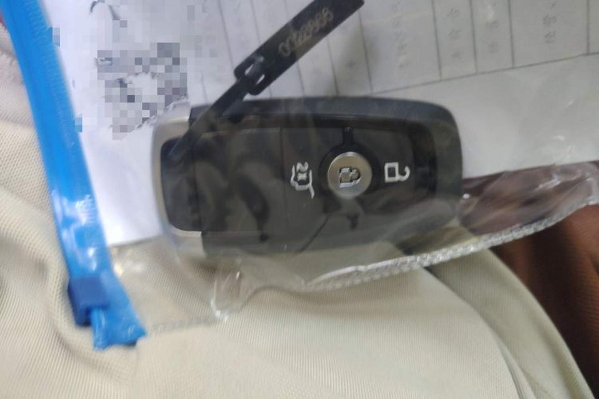 Used Ford Escape 2024 EcoBoost 245 Two-Wheel-Drive Titanium Edition Vehicle Key