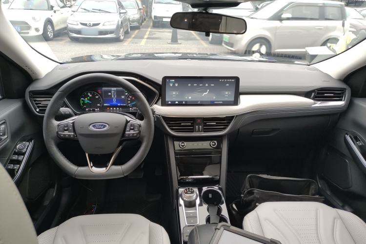 Used Ford Escape New Energy 2021 PHEV model Center Console