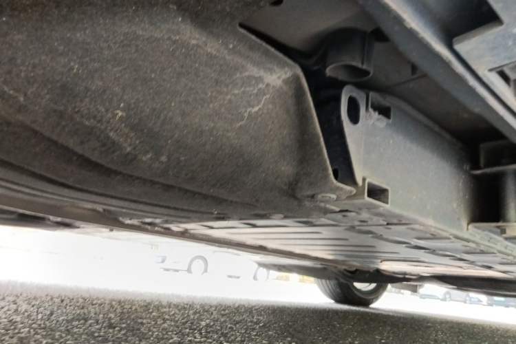 Used Ford Escape New Energy 2021 PHEV model Chassis Rear Right