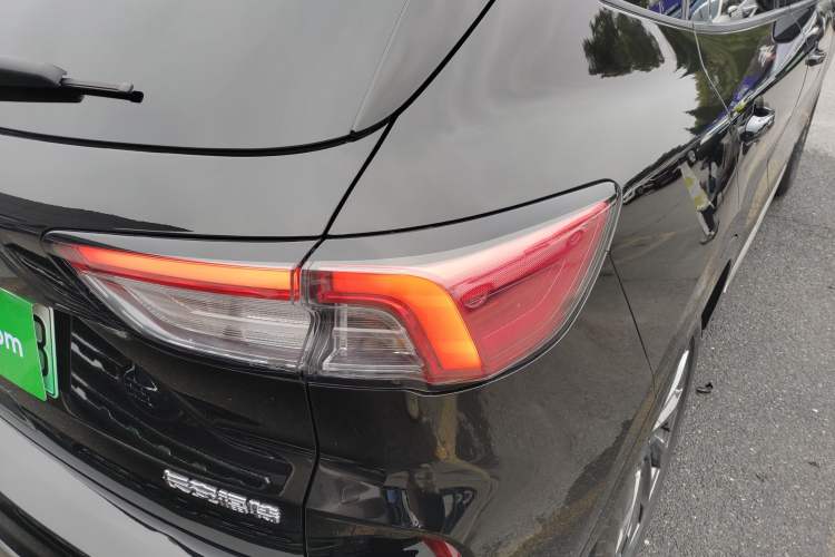 Used Ford Escape New Energy 2021 PHEV model Exterior 3