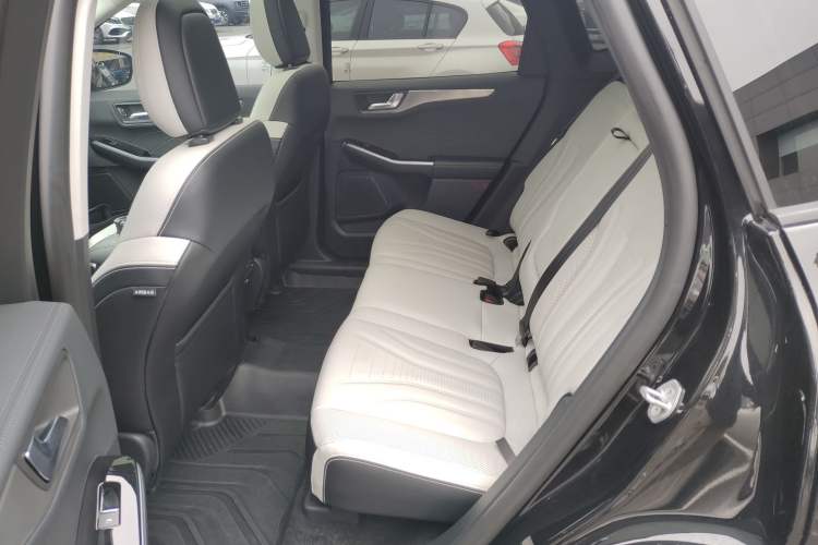 Used Ford Escape New Energy 2021 PHEV model Left Rear Seat