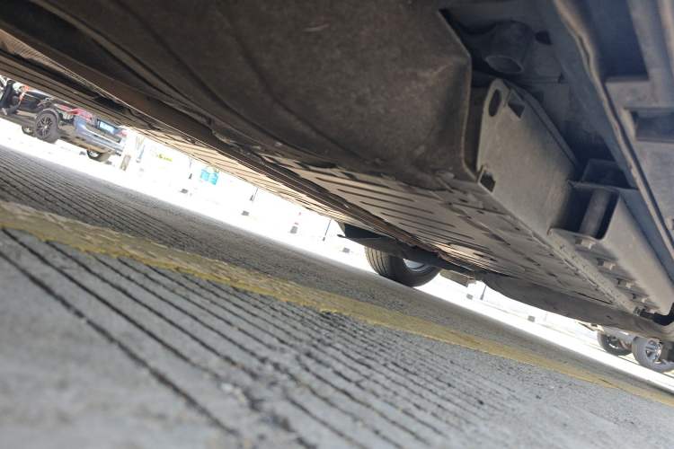Used Ford Escape New Energy 2021 PHEV model Chassis Rear Right
