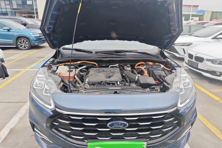 Used Ford Escape New Energy 2021 PHEV model Engine Bay