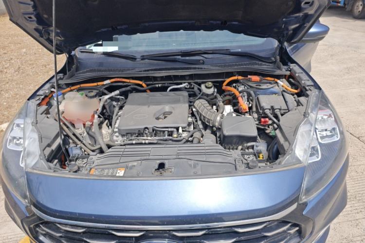 Used Ford Escape New Energy 2021 PHEV model Engine Bay