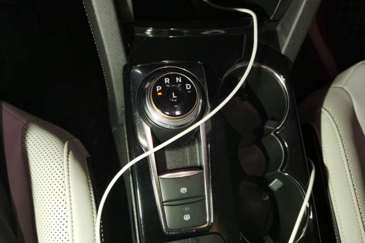 Used Ford Escape New Energy 2021 PHEV model Gear Lever