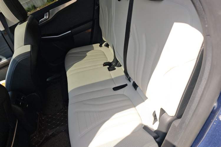 Used Ford Escape New Energy 2021 PHEV model Left Rear Seat