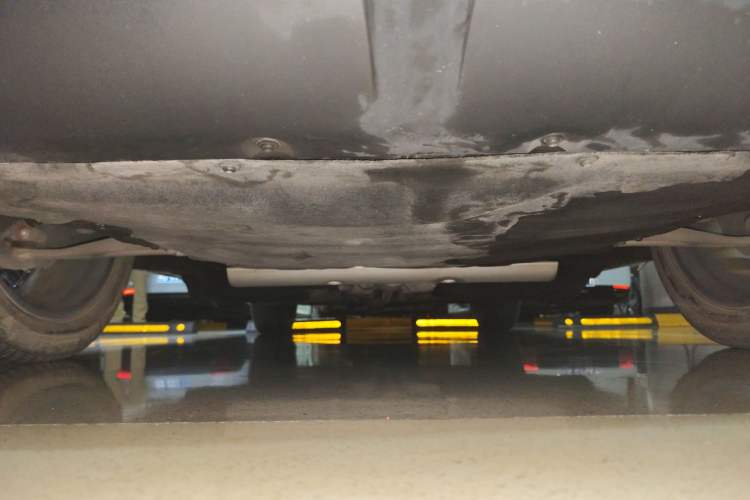 Used Ford Escape New Energy 2021 PHEV model Chassis Front