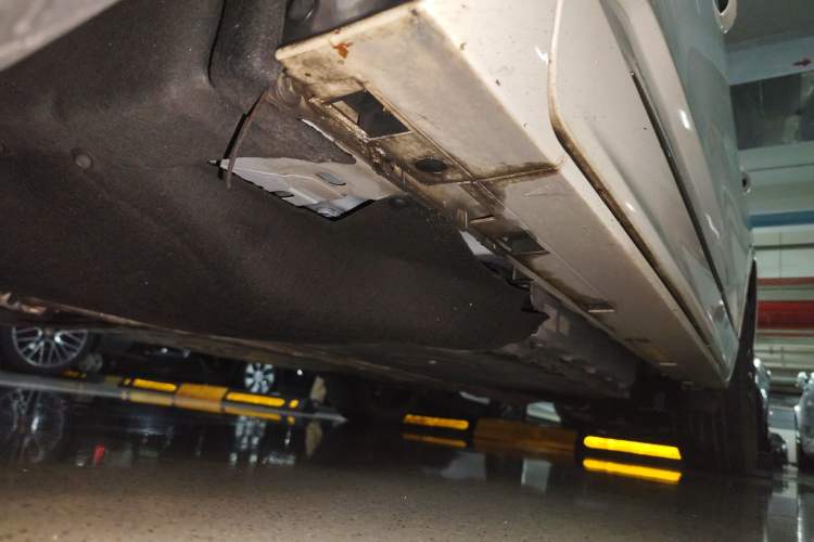 Used Ford Escape New Energy 2021 PHEV model Chassis Front Left