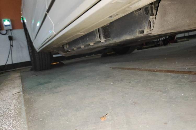 Used Ford Escape New Energy 2021 PHEV model Chassis Rear Left