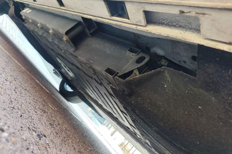 Used Ford Escape New Energy 2021 PHEV model Chassis Rear Left