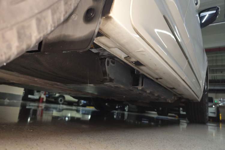 Used Ford Escape New Energy 2021 PHEV model Chassis Rear Right