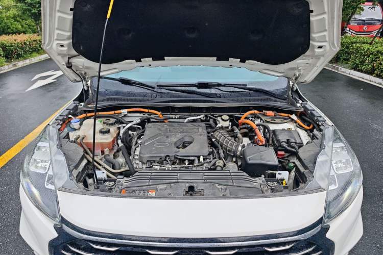 Used Ford Escape New Energy 2021 PHEV model Engine Bay