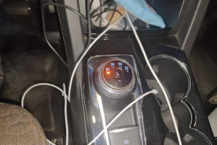Used Ford Escape New Energy 2021 PHEV model Gear Lever