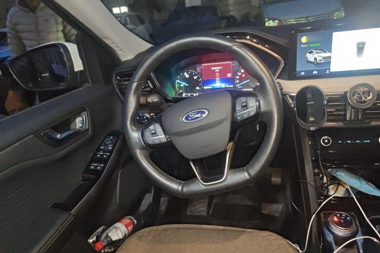Used Ford Escape New Energy 2021 PHEV model Steering Wheel