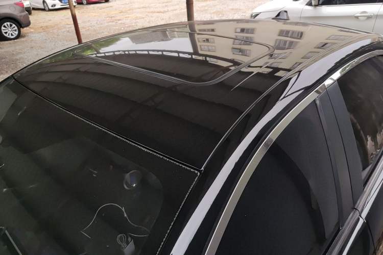 Used Ford Escort 2015 1.5L Automatic Fashion Model Roof
