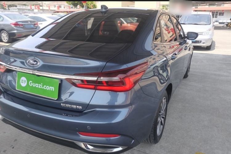 Used Ford Escort 2021 1.5L Automatic Diamond Edition Exterior 6
