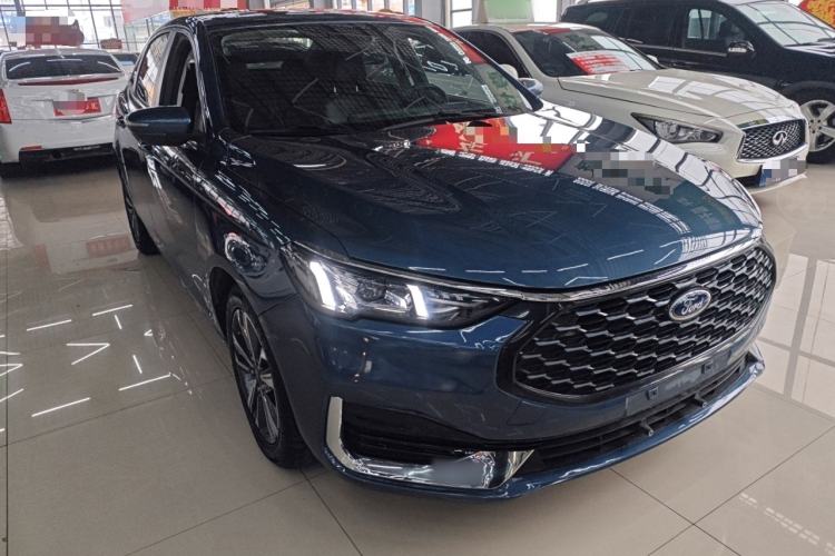 Used Ford Escort 2021 1.5L Automatic Diamond Edition Front Right 45 Deg