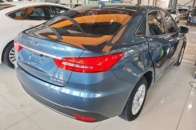 Used Ford Escort 2019 1.5L Automatic ZhiXiang Model Rear Right 45 Deg