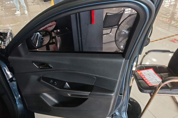 Used Ford Escort 2019 1.5L Automatic ZhiXiang Model Right Front Door Interior