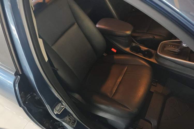 Used Ford Escort 2019 1.5L Automatic ZhiXiang Model Right Front Seat