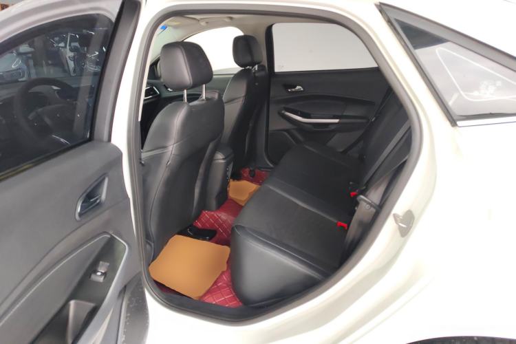 Used Ford Escort 2019 Revised Version 1.5L Automatic Enjoyment Type China VI Standard Left Rear Seat