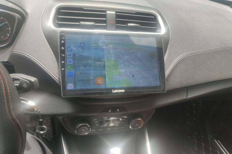 Used Ford Escort 2015 1.5L Automatic Fashion Model Audio And AC Panel