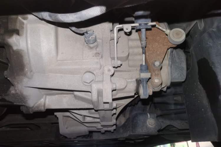 Used Ford Escort 2015 1.5L Manual Comfort Model Chassis Front
