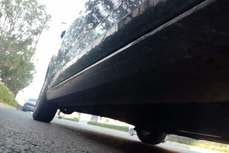 Used Ford Escort 2015 1.5L Manual Comfort Model Chassis Front Right