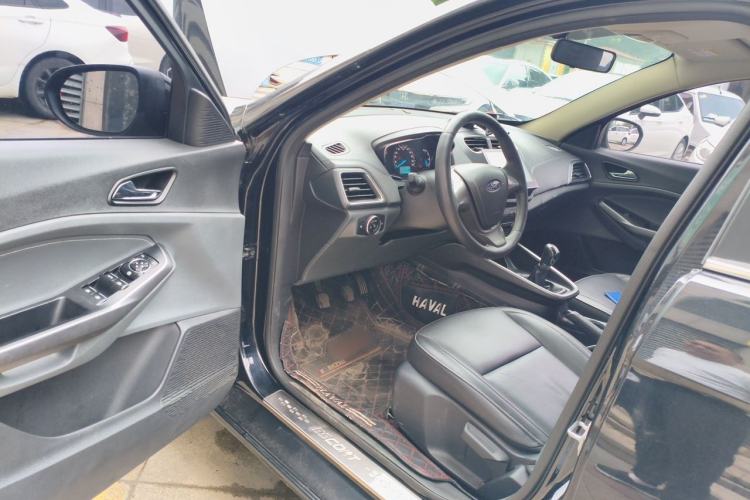 Used Ford Escort 2015 1.5L Manual Fashion Edition Driver Seat