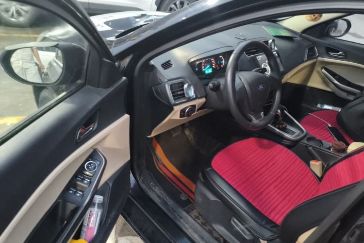 Used Ford Escort 2015 1.5L Automatic Comfort Edition Driver Seat