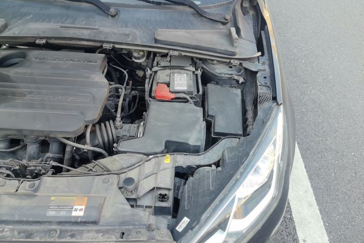Used Ford Escort 2015 1.5L Manual Comfort Model Engine Bay Left