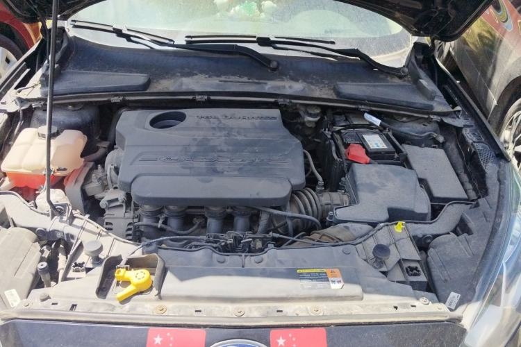 Used Ford Escort 2015 1.5L Manual Comfort Model Engine Bay