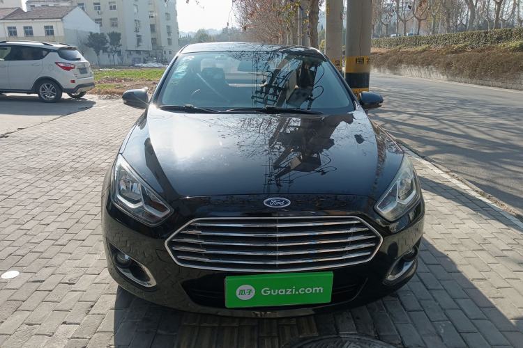 Used Ford Escort 2015 1.5L Automatic Fashion Model Front