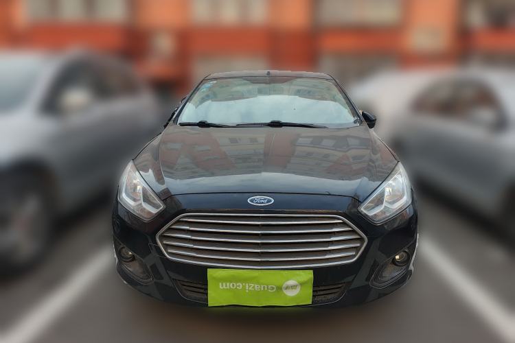 Used Ford Escort 2015 1.5L Automatic Comfort Edition Front