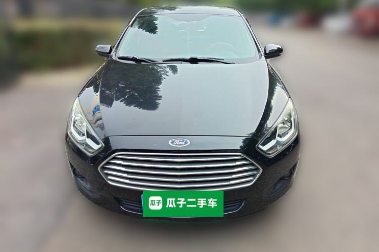 Used Ford Escort 2015 1.5L Manual Comfort Model Front