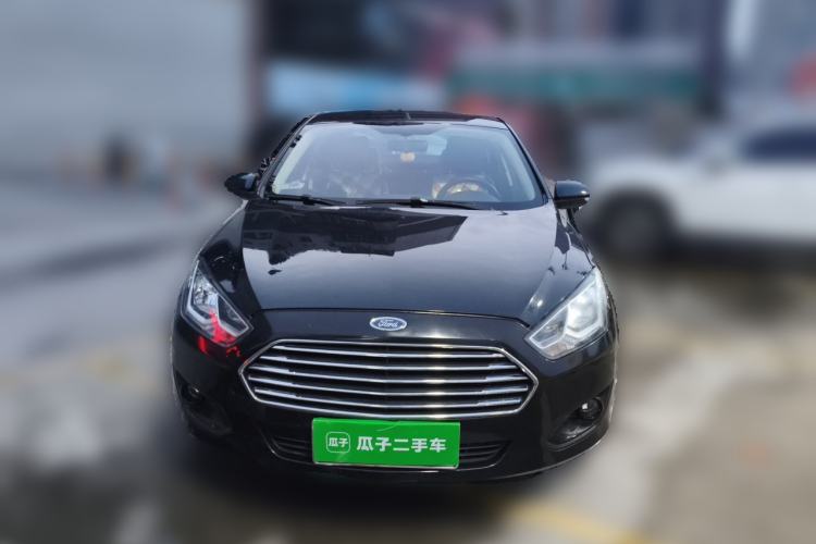 Used Ford Escort 2015 1.5L Automatic Comfort Edition Front