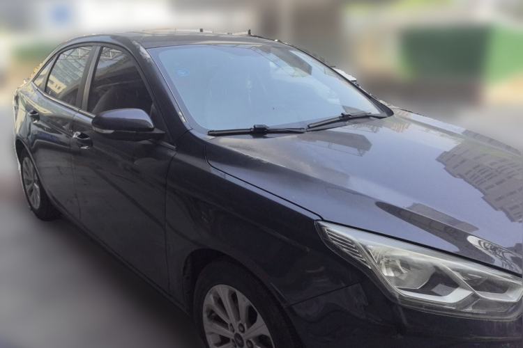 Used Ford Escort 2015 1.5L Automatic Fashion Model Front Right 45 Deg