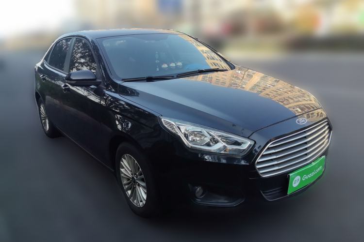 Used Ford Escort 2015 1.5L Manual Comfort Model Front Right 45 Deg