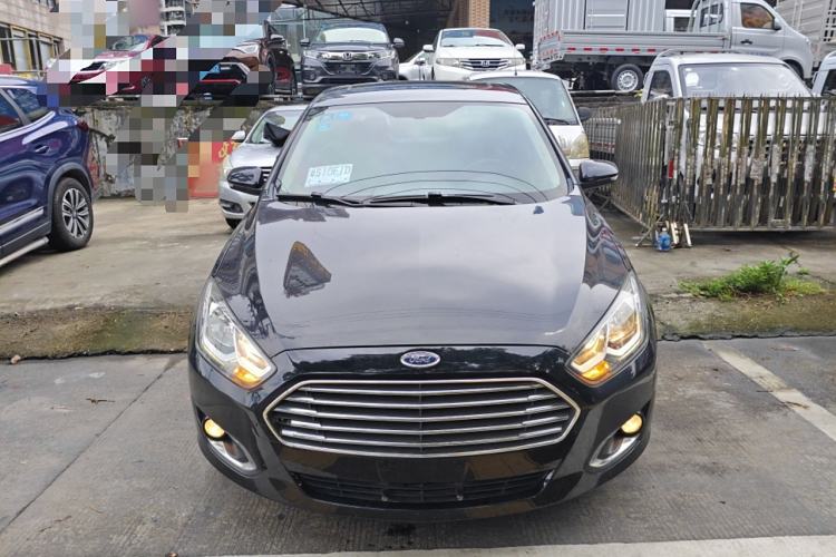 Used Ford Escort 2015 1.5L Automatic Fashion Model Front